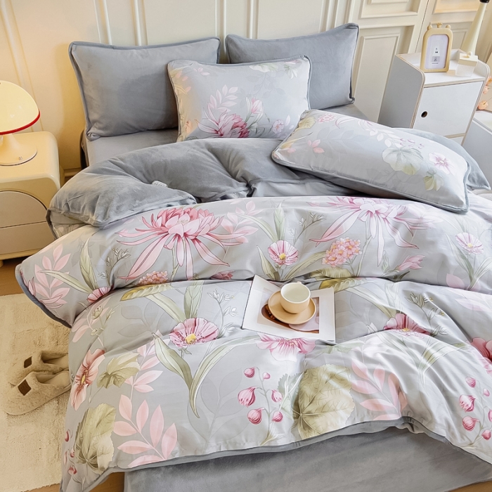 91家纺网 家纺一手货源 找家纺 琪琪阁 2023新款A棉B绒棉加绒牛奶绒四件套单被套 玉芙蓉