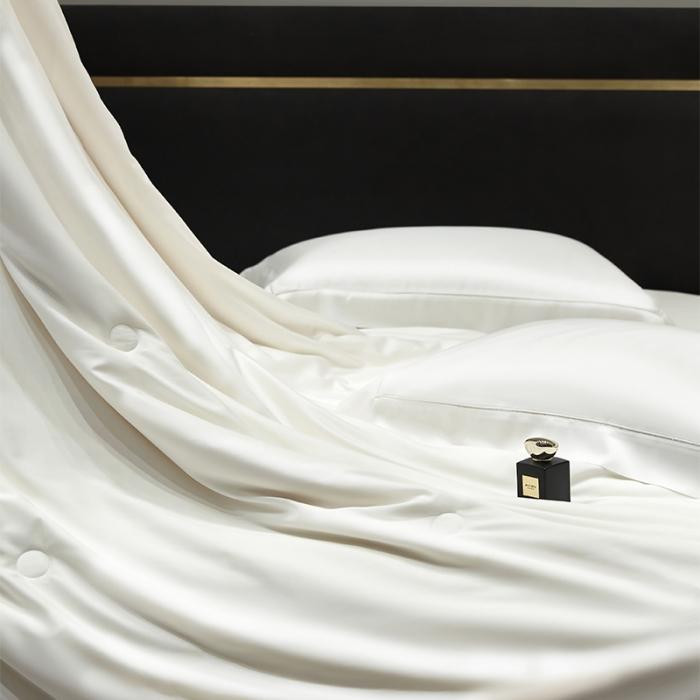 91家纺网 家纺一手货源 找家纺 春秋被子蚕丝被子被芯空调被春秋款四季通用夏凉被纯棉蚕丝子母被全棉小野蚕