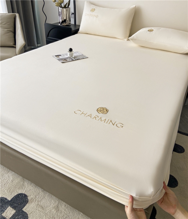 91家纺网 家纺一手货源 找家纺 古吉梦 2024新款A类抗菌防螨磨毛床笠 磨毛床笠朵拉-奶昔白