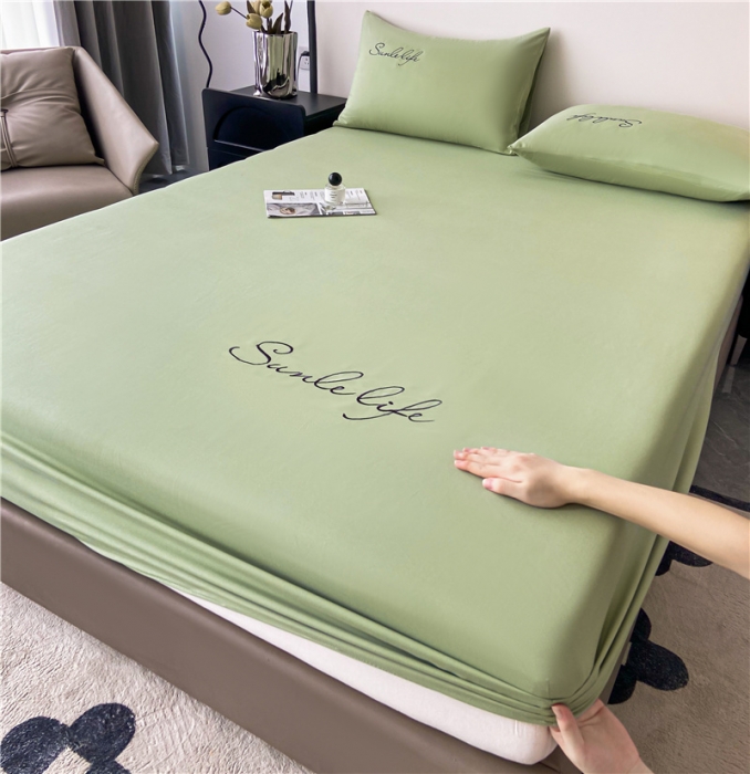 91家纺网 家纺一手货源 找家纺 古吉梦 2023新款A类抗菌防瞒磨毛刺绣S床笠系列 磨毛S床笠-果绿
