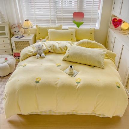 91家纺网 家纺一手货源 找家纺 (总)麦朵 2023毛巾绣牛奶绒四件套兔兔绒四件套法莱绒满版刺绣四件套