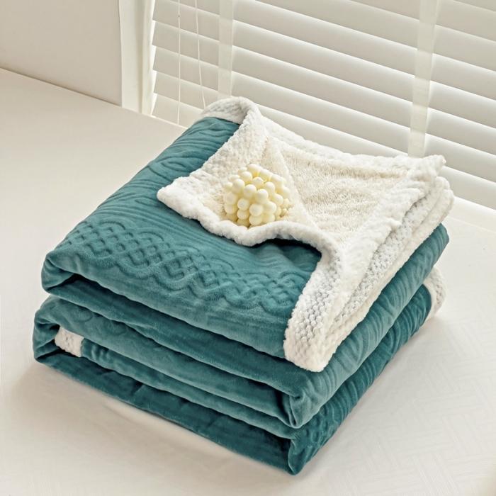 91家纺网 家纺一手货源 找家纺 法澳 2023新款220克牛奶绒雕花烂花毛毯休闲毯 爱莎-宾利蓝