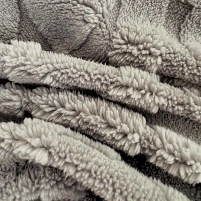 91家纺网 家纺一手货源 找家纺 法澳 2023新款230克塔芙绒北极绒多功能单被套 高级灰