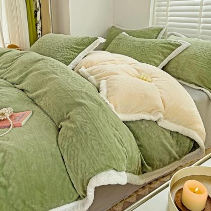 法澳 2023新款220克雕花绒纯色牛奶绒四件套 爱莎-牛油果绿