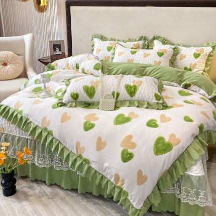 91家纺网 家纺一手货源 找家纺 漫布云2023新款秋冬纯棉全棉夹棉床盖韩版公主风花边床罩绗绣床裙四件套