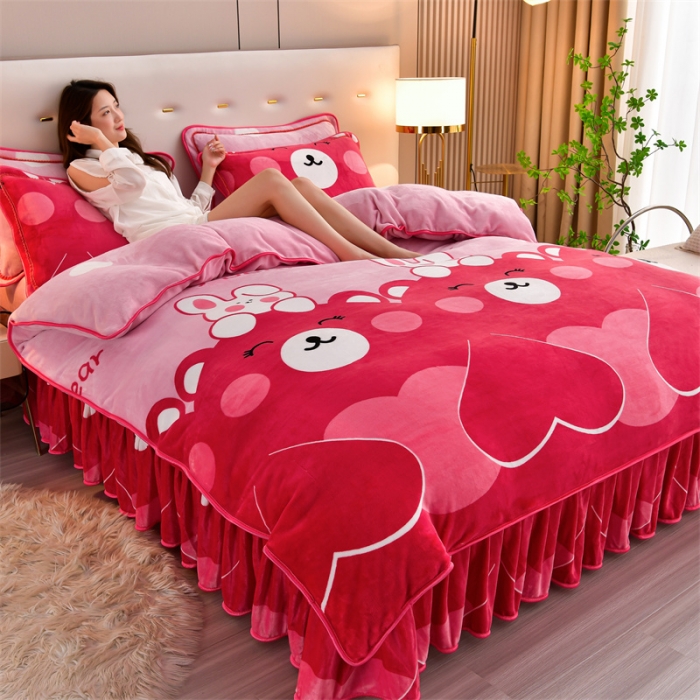 91家纺网 家纺一手货源 找家纺 2025新款230克8.5斤加厚高克重牛奶绒金貂绒法莱绒四件套冬季加绒法兰绒床裙款 爱心萌宠