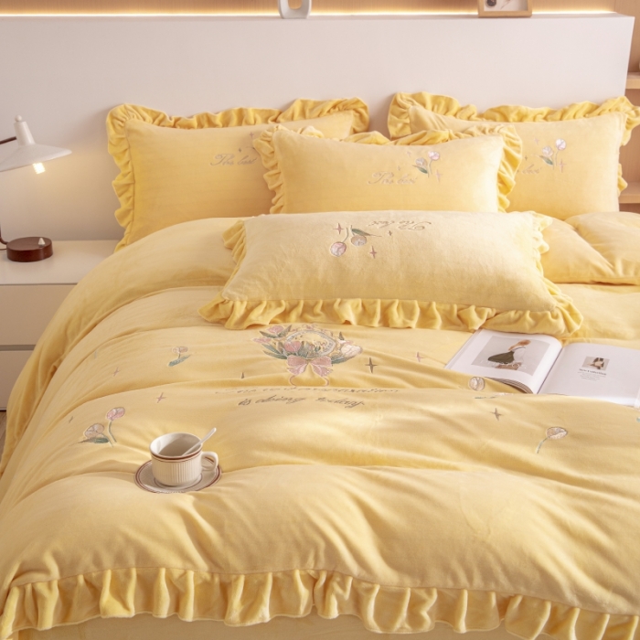 91家纺网 家纺一手货源 找家纺 绒博士 2023新款亲肤保暖240克牛奶绒四件套-郁金香 郁金香 黄色