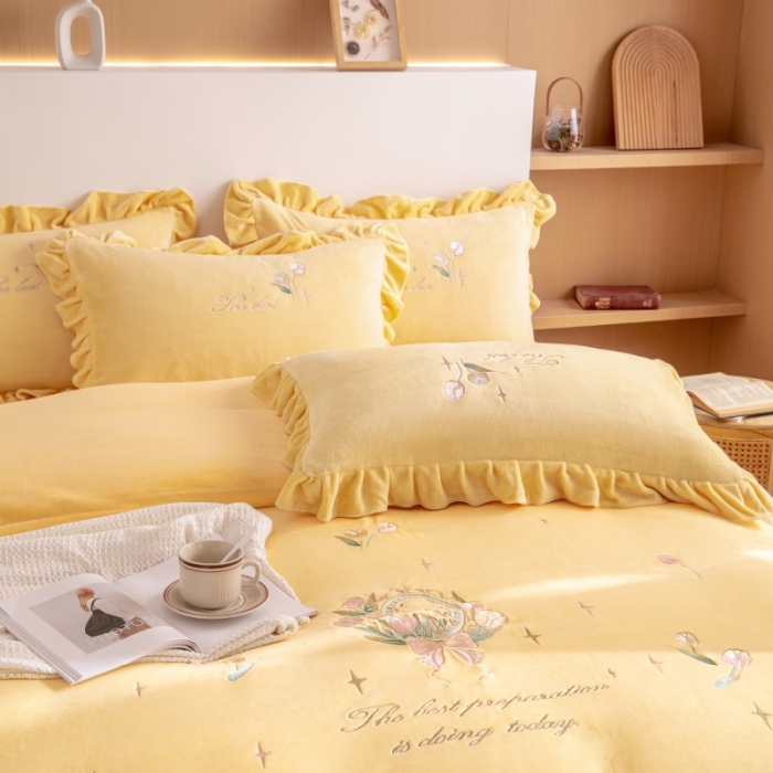 91家纺网 家纺一手货源 找家纺 绒博士 2023新款亲肤保暖240克牛奶绒四件套-郁金香 郁金香 黄色