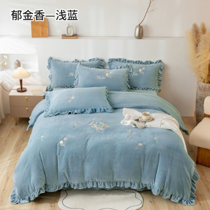 91家纺网 家纺一手货源 找家纺 绒博士 2023新款亲肤保暖240克牛奶绒四件套-郁金香 郁金香 浅蓝