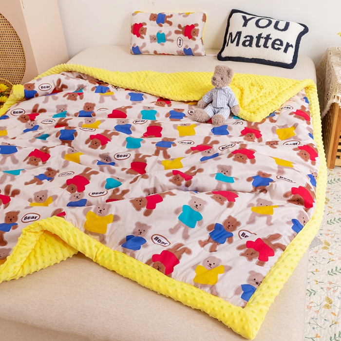 91家纺网 家纺一手货源 找家纺 十九色 2024新款儿童全棉豆豆被春秋被冬被婴幼儿安抚毯被子 糖果熊