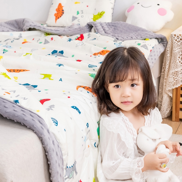 91家纺网 家纺一手货源 找家纺 十九色 2024新款儿童全棉豆豆被春秋被冬被婴幼儿安抚毯被子 小恐龙