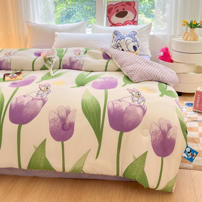 91家纺网 家纺一手货源 找家纺 伊人居 2023新款A类迪士尼针织棉豆豆被 甜心黛西