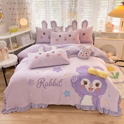 91家纺网 家纺一手货源 找家纺 总绒棉世家 2025新款-星戴兔（不要抱枕-10元)（控价标准188以上）牛奶绒贴布绣四件套