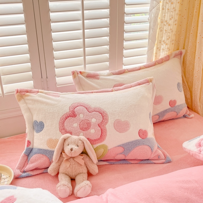 91家纺网 家纺一手货源 找家纺 川悦生活 2023新款立体雪花绒四件套 乐花花