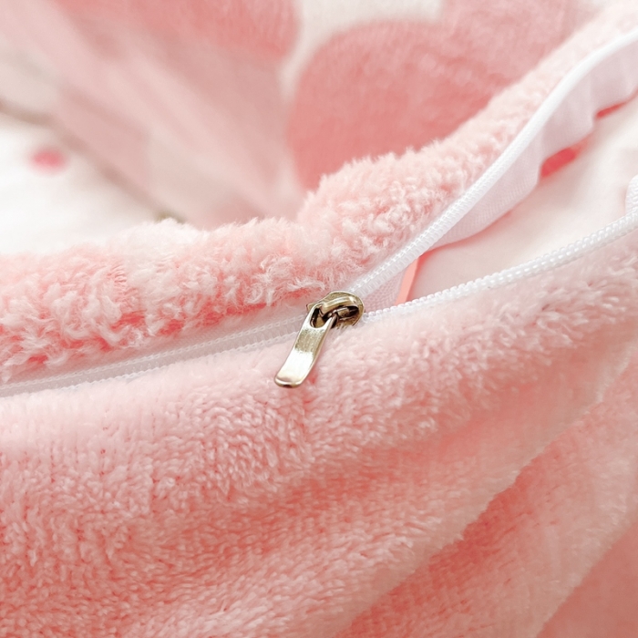 91家纺网 家纺一手货源 找家纺 川悦生活 2023新款立体雪花绒四件套 冰激凌小熊