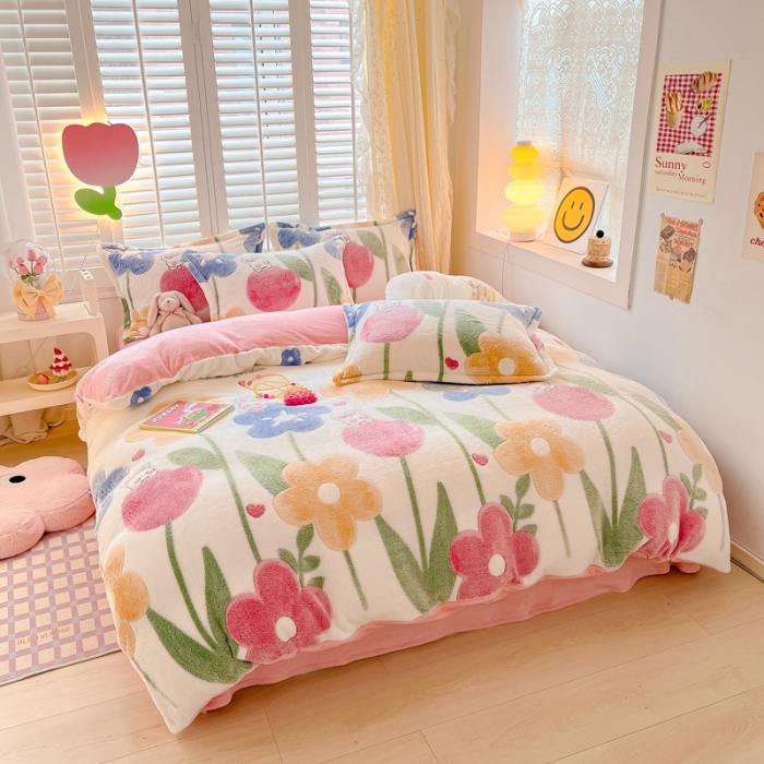 91家纺网 家纺一手货源 找家纺 川悦生活 2023新款立体雪花绒四件套 哈桑花-粉