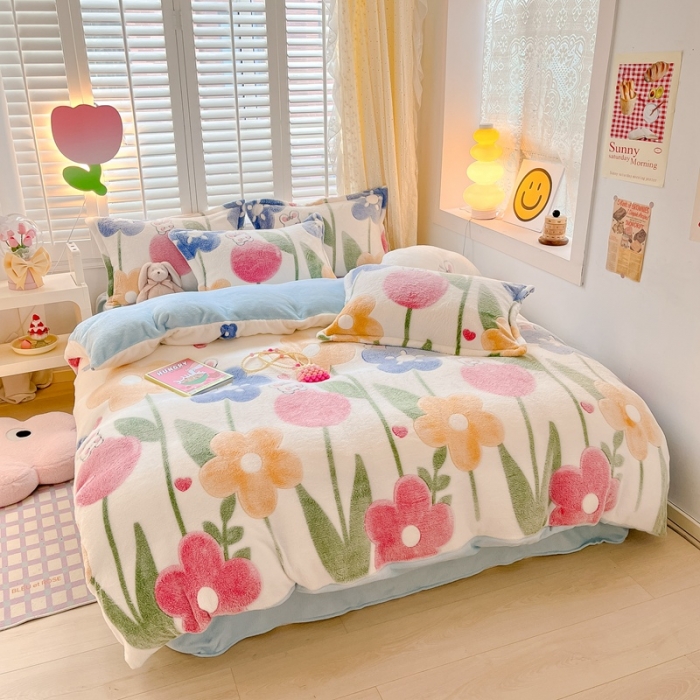 91家纺网 家纺一手货源 找家纺 川悦生活 2023新款立体雪花绒四件套 哈桑花-蓝