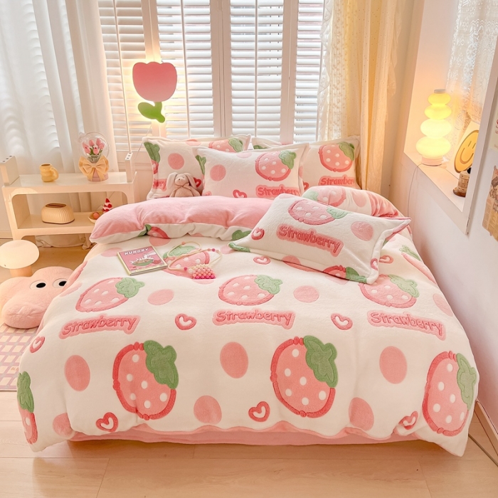 91家纺网 家纺一手货源 找家纺 川悦生活 2023新款立体雪花绒四件套 啵啵草莓