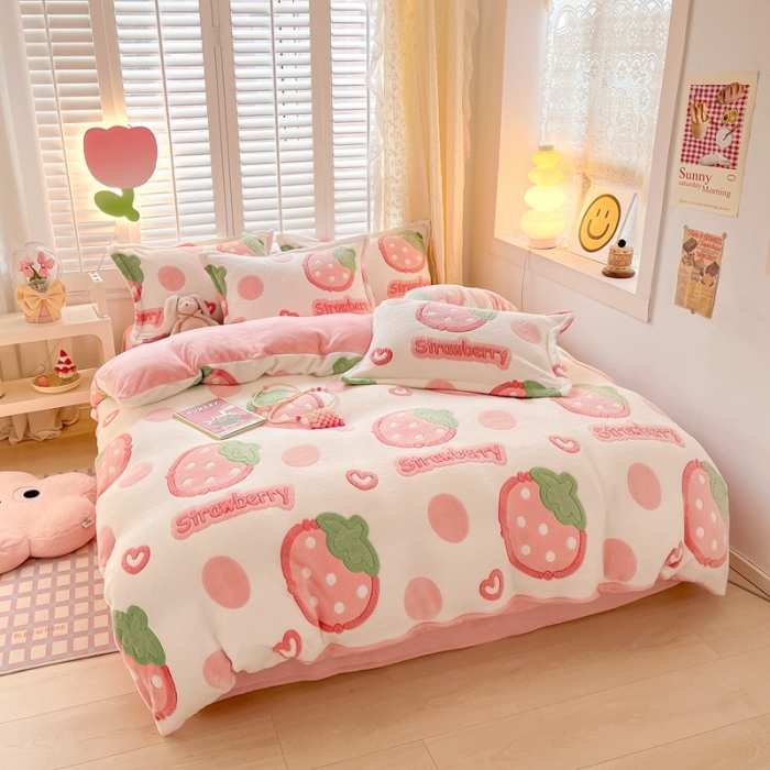 91家纺网 家纺一手货源 找家纺 川悦生活 2023新款立体雪花绒四件套 啵啵草莓