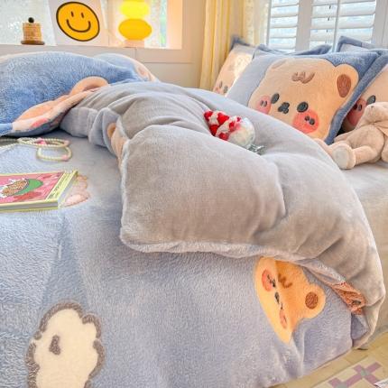 91家纺网 家纺一手货源 找家纺 川悦生活 2023新款立体雪花绒四件套 熊小巴