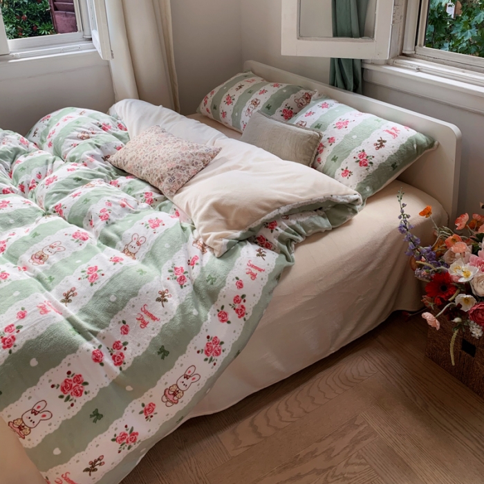 91家纺网 家纺一手货源 找家纺 （总）花沐 2023新款冬季复古小法式牛奶绒四件套