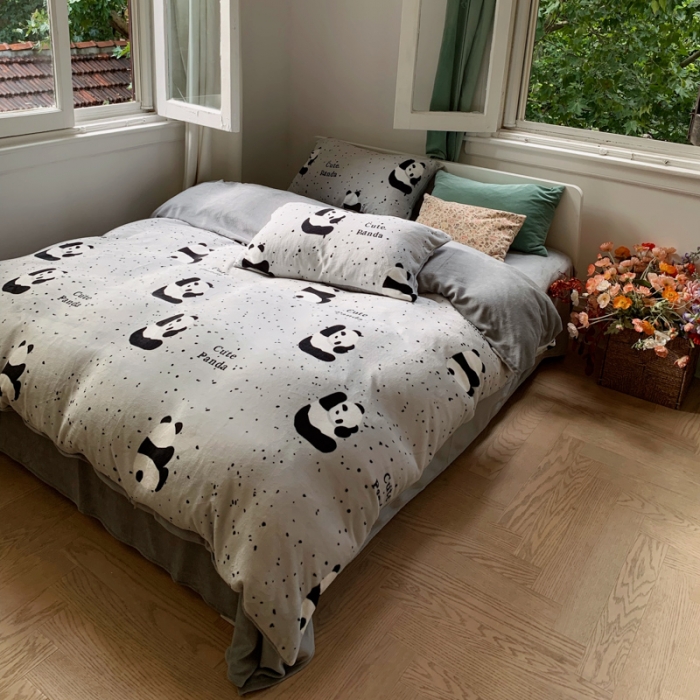 91家纺网 家纺一手货源 找家纺 花沐 2023新款冬季复古小法式牛奶绒四件套 花花同学