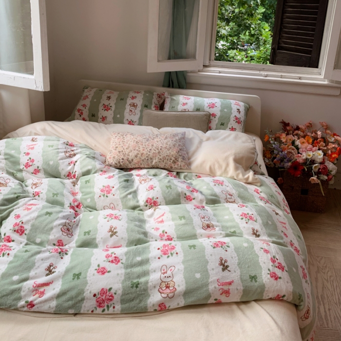 91家纺网 家纺一手货源 找家纺 花沐 2023新款冬季复古小法式牛奶绒四件套 绿叶仙踪