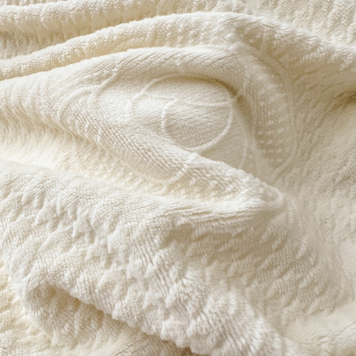 91家纺网 家纺一手货源 找家纺 优彩 2023新款高克重烂花牛奶绒剪花立体雕花牛奶绒四件套 嘉伯丽-奶咖