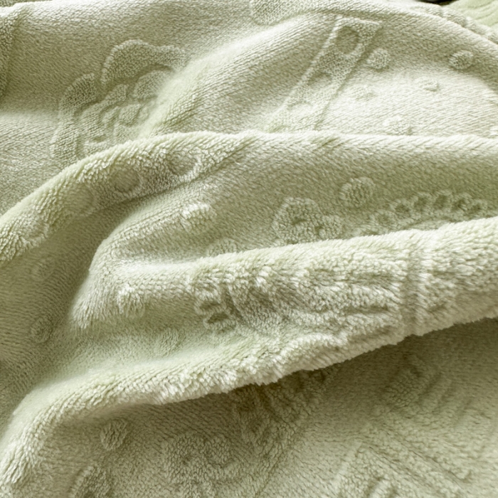 91家纺网 家纺一手货源 找家纺 优彩 2023新款高克重烂花牛奶绒剪花立体雕花牛奶绒四件套 米兰-森绿