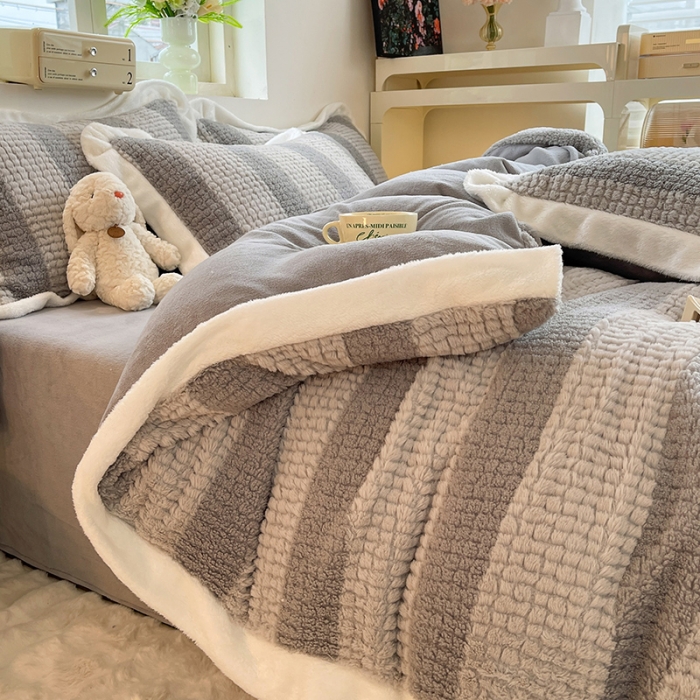 91家纺网 家纺一手货源 找家纺 绒世界 2024新款泰迪绒兔绒牛奶绒四件套 泰迪绒-高级灰