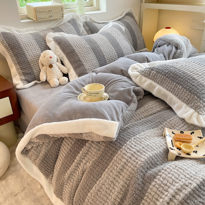 91家纺网 家纺一手货源 找家纺 绒世界 2024新款泰迪绒兔绒牛奶绒四件套 泰迪绒-高级灰