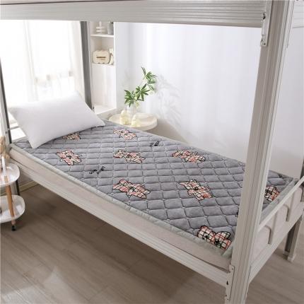 91家纺网 家纺一手货源 找家纺 （总）东宇床垫 2025新款A类抗菌牛奶绒加厚大豆学生床垫