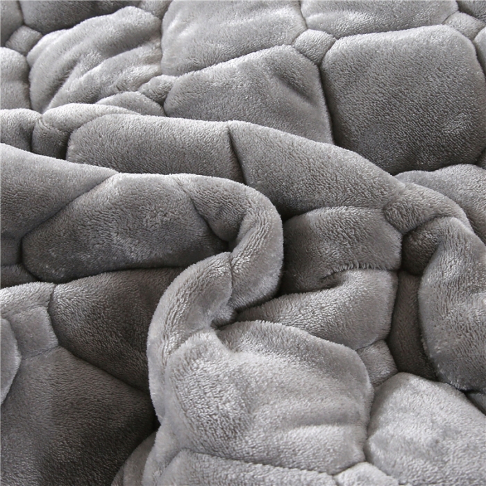 91家纺网 家纺一手货源 找家纺 东宇床垫 2025新款A类抗菌牛奶绒加厚大豆学生床垫 灰色