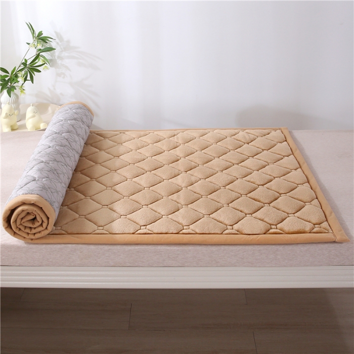 91家纺网 家纺一手货源 找家纺 东宇床垫 2025新款A类抗菌牛奶绒加厚大豆学生床垫 姜黄