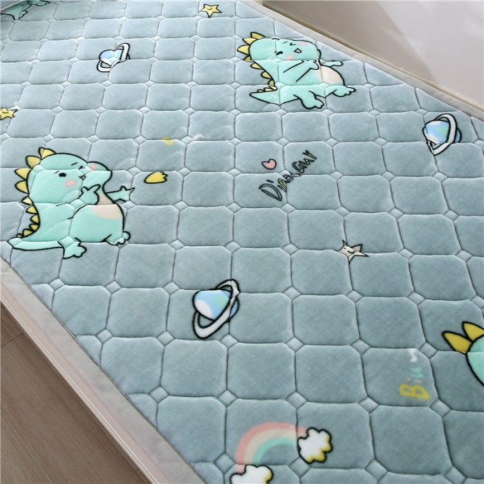 91家纺网 家纺一手货源 找家纺 东宇床垫 2025新款A类抗菌牛奶绒加厚大豆学生床垫 恐龙家园