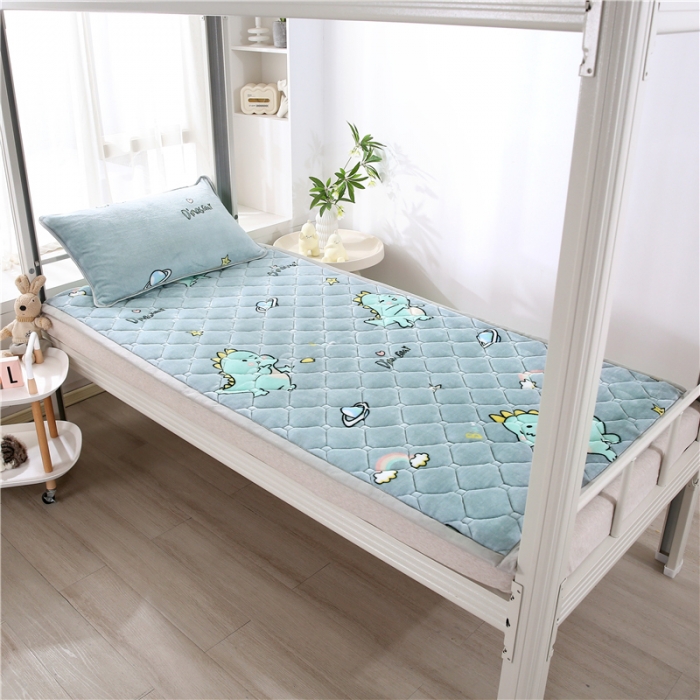 91家纺网 家纺一手货源 找家纺 东宇床垫 2025新款A类抗菌牛奶绒加厚大豆学生床垫 恐龙家园