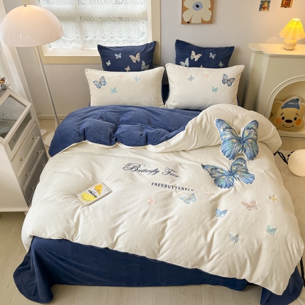 91家纺网 家纺一手货源 找家纺 绒梦里230克高克重加厚牛奶绒贴布绣花四件套冬季儿童卡通三件套保暖套件