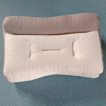 91家纺网 家纺一手货源 找家纺 （总）拾光枕芯 2023新款天然乳胶牵引枕护颈枕芯