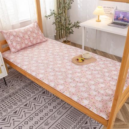 91家纺网 家纺一手货源 找家纺 棉乐町 2025新款全棉床褥套三件套 花环兔