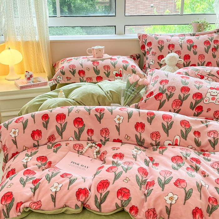 91家纺网 家纺一手货源 找家纺 沐棉 2023新款牛奶绒印花+小清新四件套 玫瑰乐园