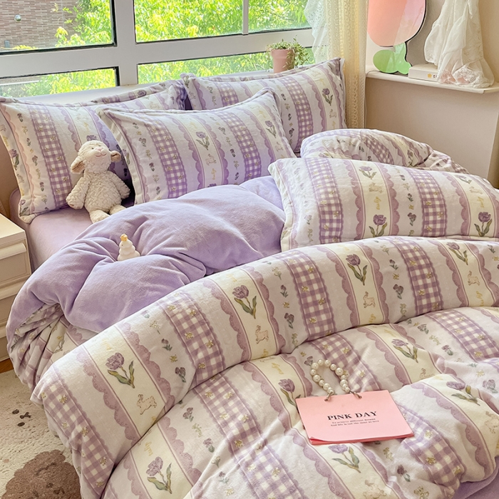 91家纺网 家纺一手货源 找家纺 沐棉 2023新款牛奶绒印花+小清新四件套 紫色浪漫