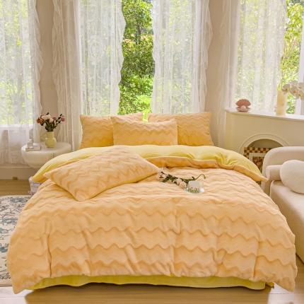 91家纺网 家纺一手货源 找家纺 铠畅 2023爆款320克A类獭兔毛立体剪花纯色牛奶绒四件套-大波浪 大波浪款-焦糖黄