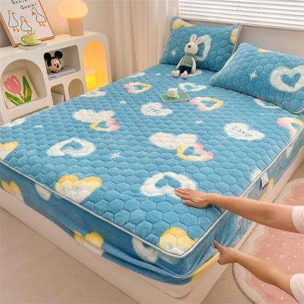 91家纺网 家纺一手货源 找家纺 （总）新款牛奶绒床笠夹棉床罩床单床盖床护垫套三件套