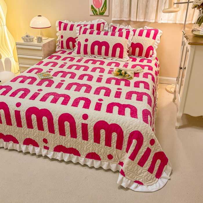 91家纺网 家纺一手货源 找家纺 沐辰家居2023新款牛奶绒印花床盖 MIN-粉