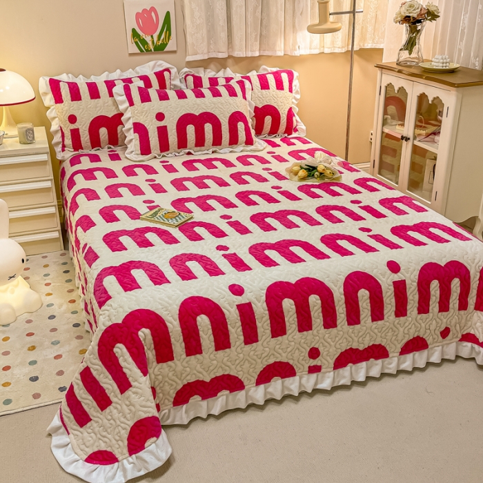 91家纺网 家纺一手货源 找家纺 沐辰家居2023新款牛奶绒印花床盖 MIN-粉