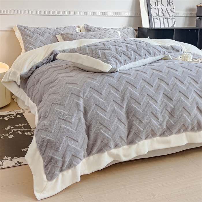 91家纺网 家纺一手货源 找家纺 KA家纺 2023新款轻奢定制宽边拼角兔兔绒牛奶绒四件套 轻奢-高级灰