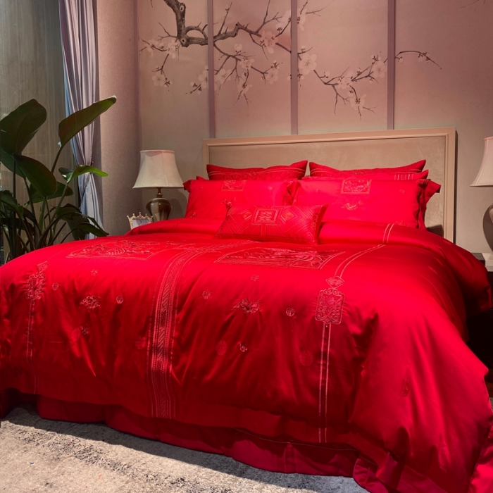 91家纺网 家纺一手货源 找家纺 爱情故事 2025新款100支婚庆四件套实拍 福禄寿喜红