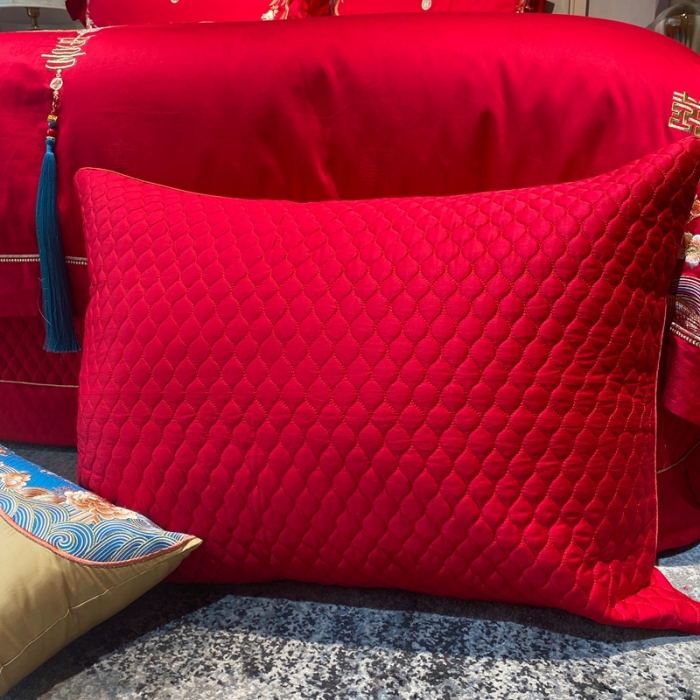 91家纺网 家纺一手货源 找家纺 爱情故事 2025新款100支婚庆四件套实拍 赋春图