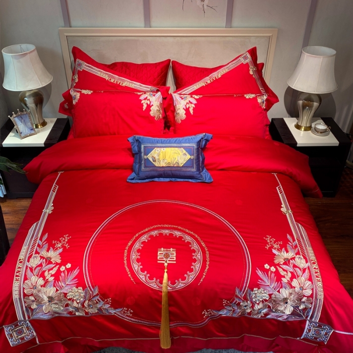 91家纺网 家纺一手货源 找家纺 爱情故事 2025新款100支婚庆四件套实拍 秘密花园