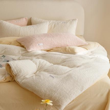 2023新款小清新纯色双拼美丽绒牛奶绒四件套 奶白拼黄